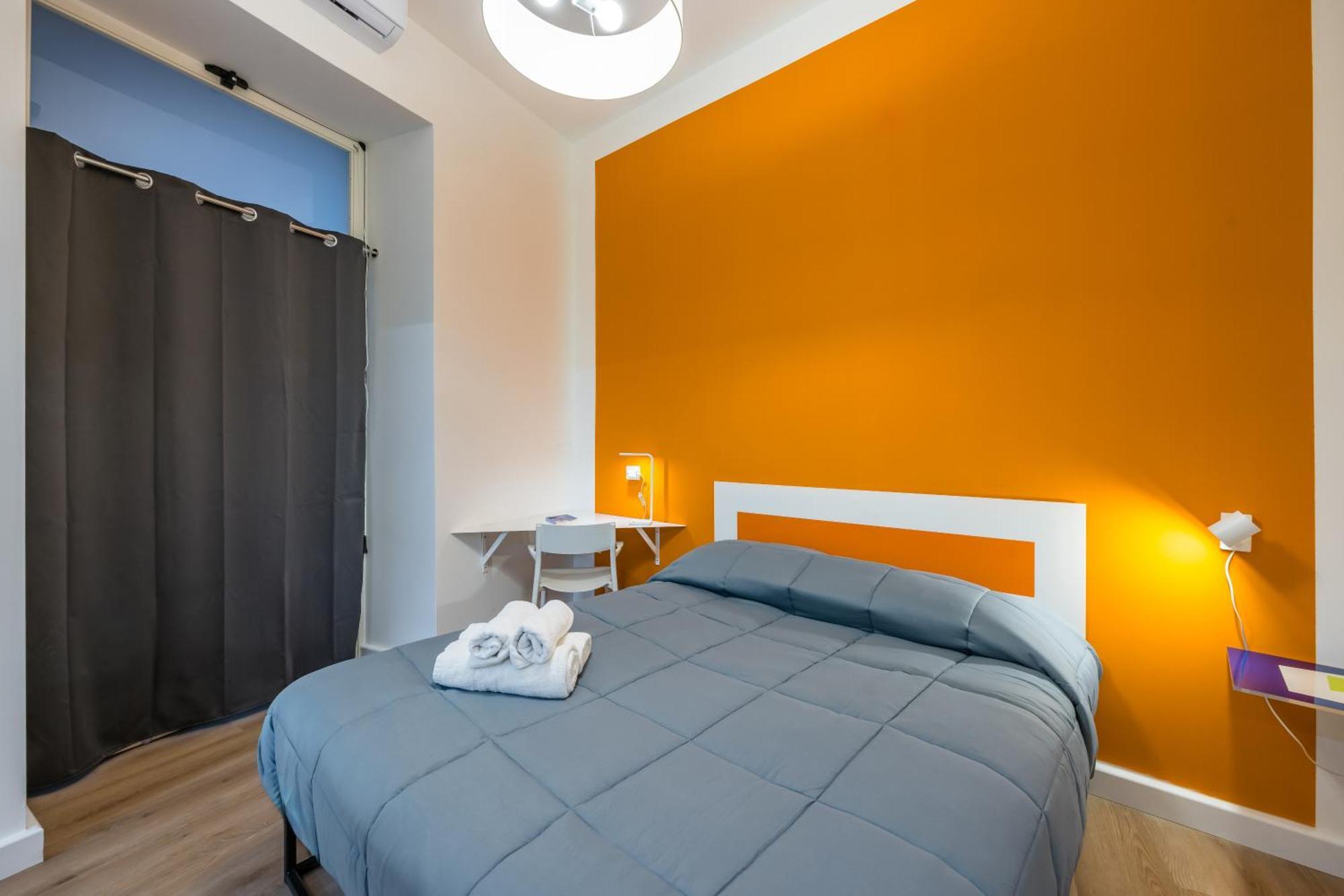 Lioy 25 By Napoliapartments Buitenkant foto