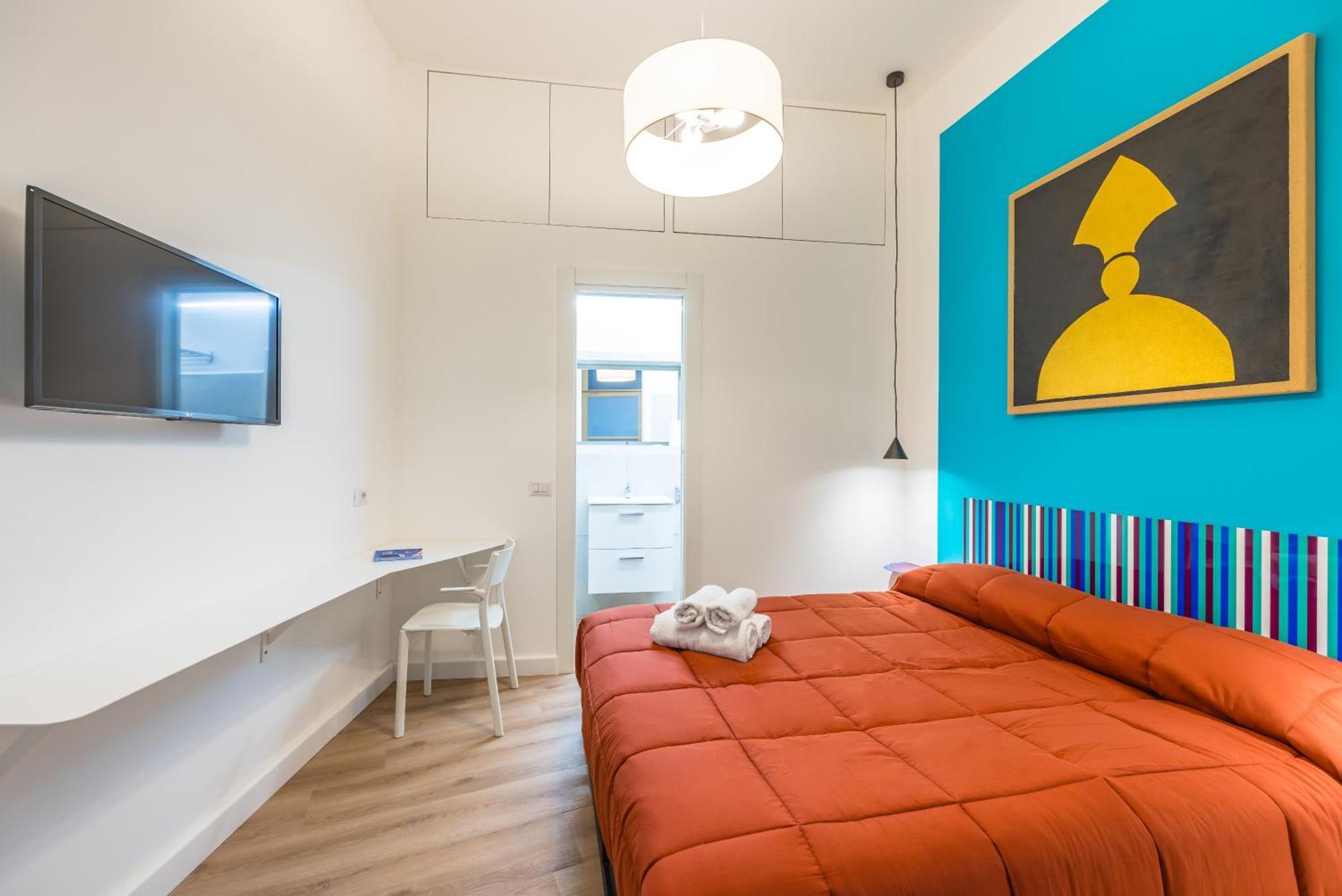 Lioy 25 By Napoliapartments Buitenkant foto