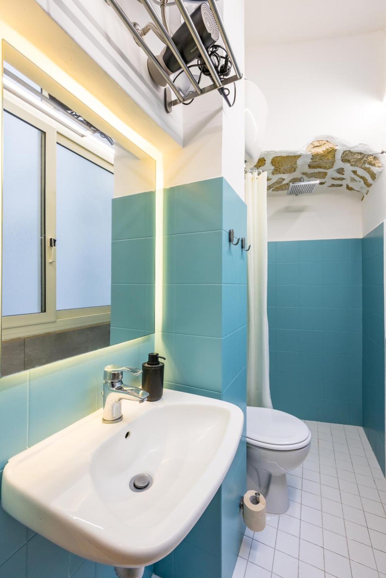 Lioy 25 By Napoliapartments Buitenkant foto